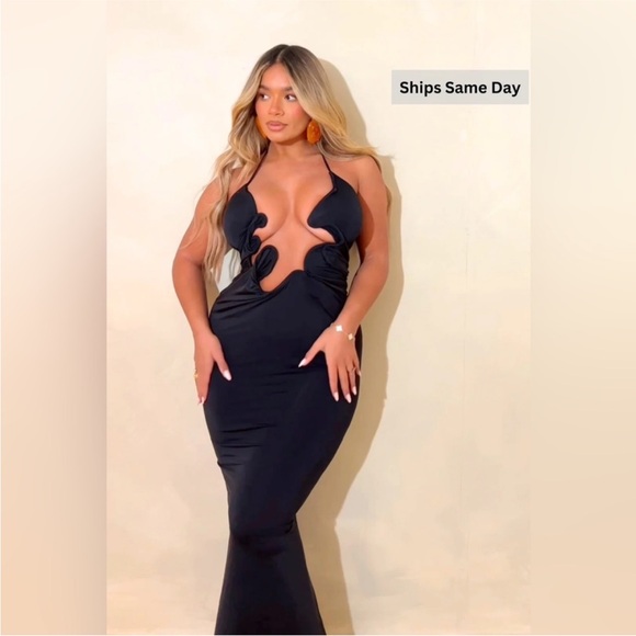 bad society club Dresses & Skirts - NEW WITH TAGS: Elegant Black Maxi Dress